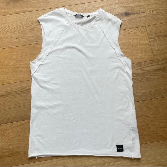 ONLY  & SONS sleeveless WHITE TANK - S - Picture 4 of 11